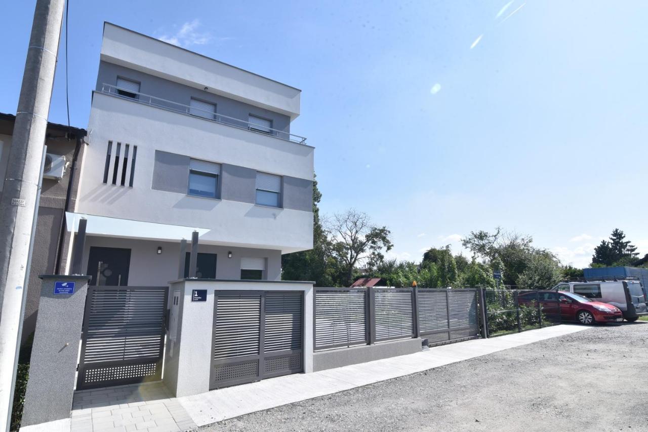 Villa Mami 萨格勒布 外观 照片